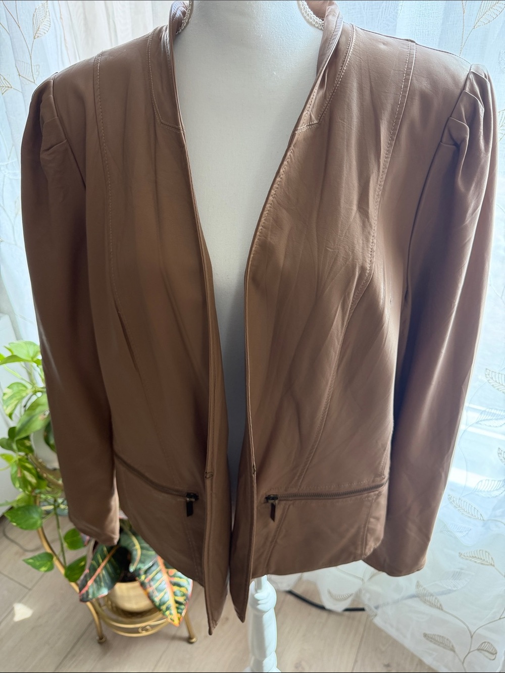 City Chic Tan Open-Front Blazer
